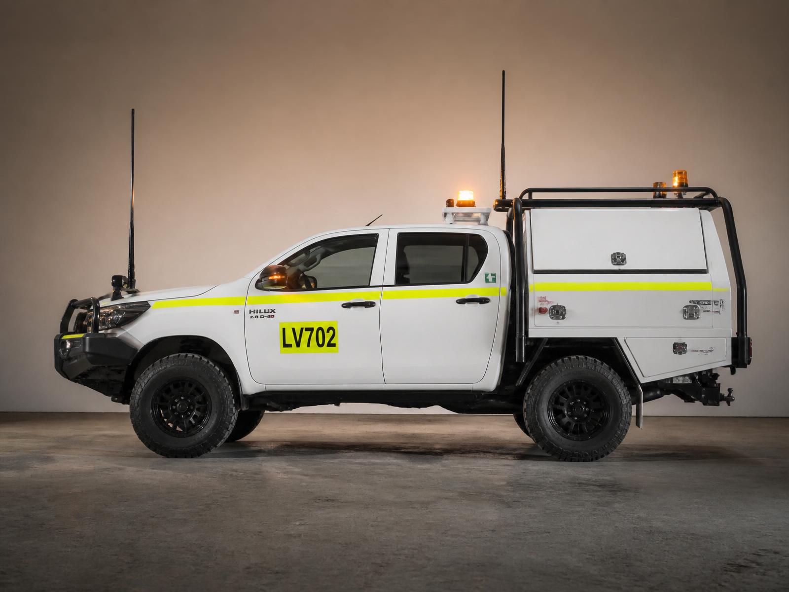 Toyota Hilux SR / SR5